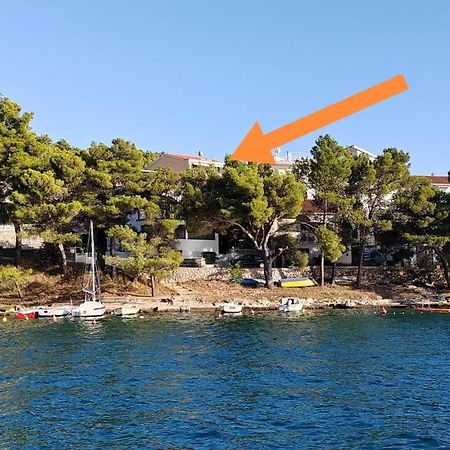 Apartments Vala Zaboric - With Boat Mooring Exterior photo