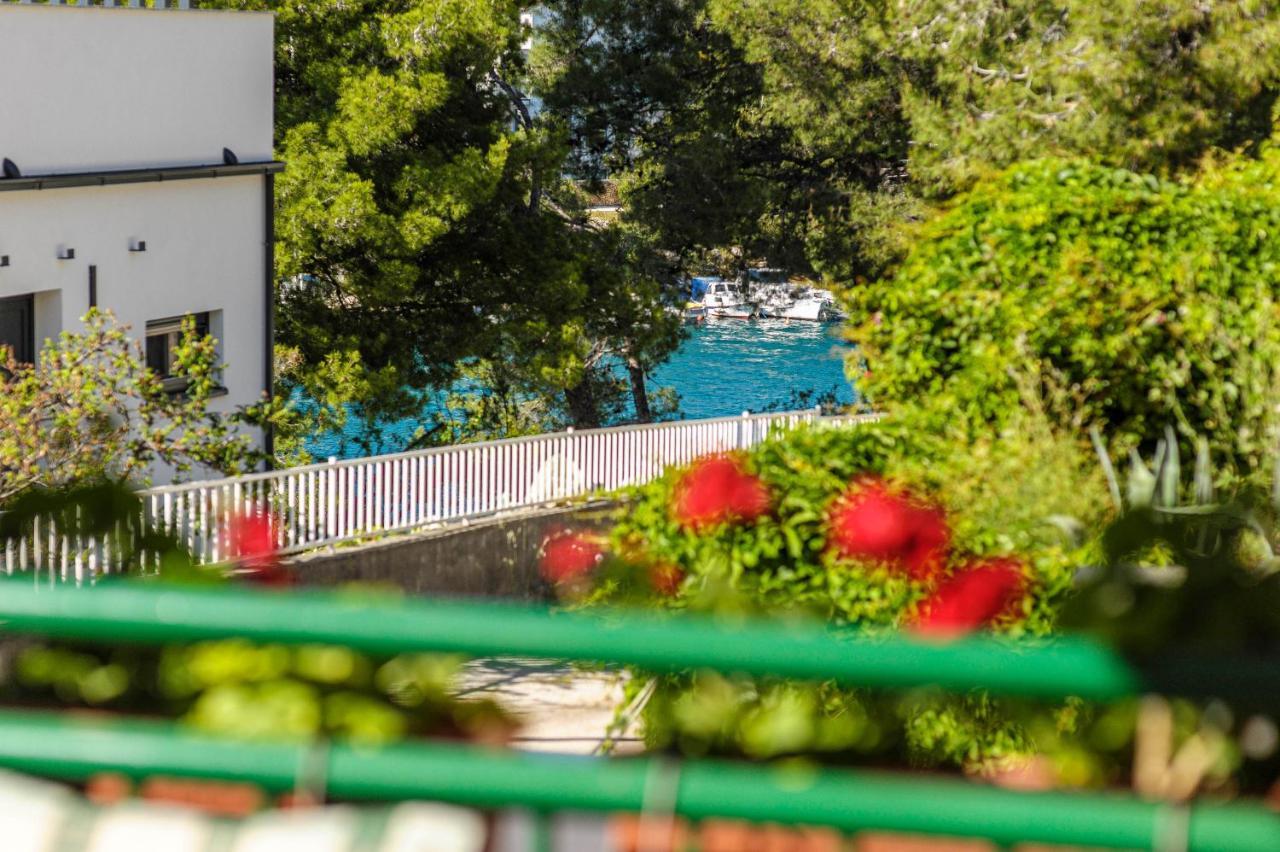 Apartments Vala Zaboric - With Boat Mooring Exterior photo